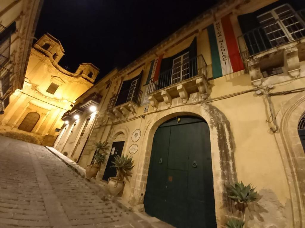 Casa Modica - Luxury Rooms Noto Dış mekan fotoğraf