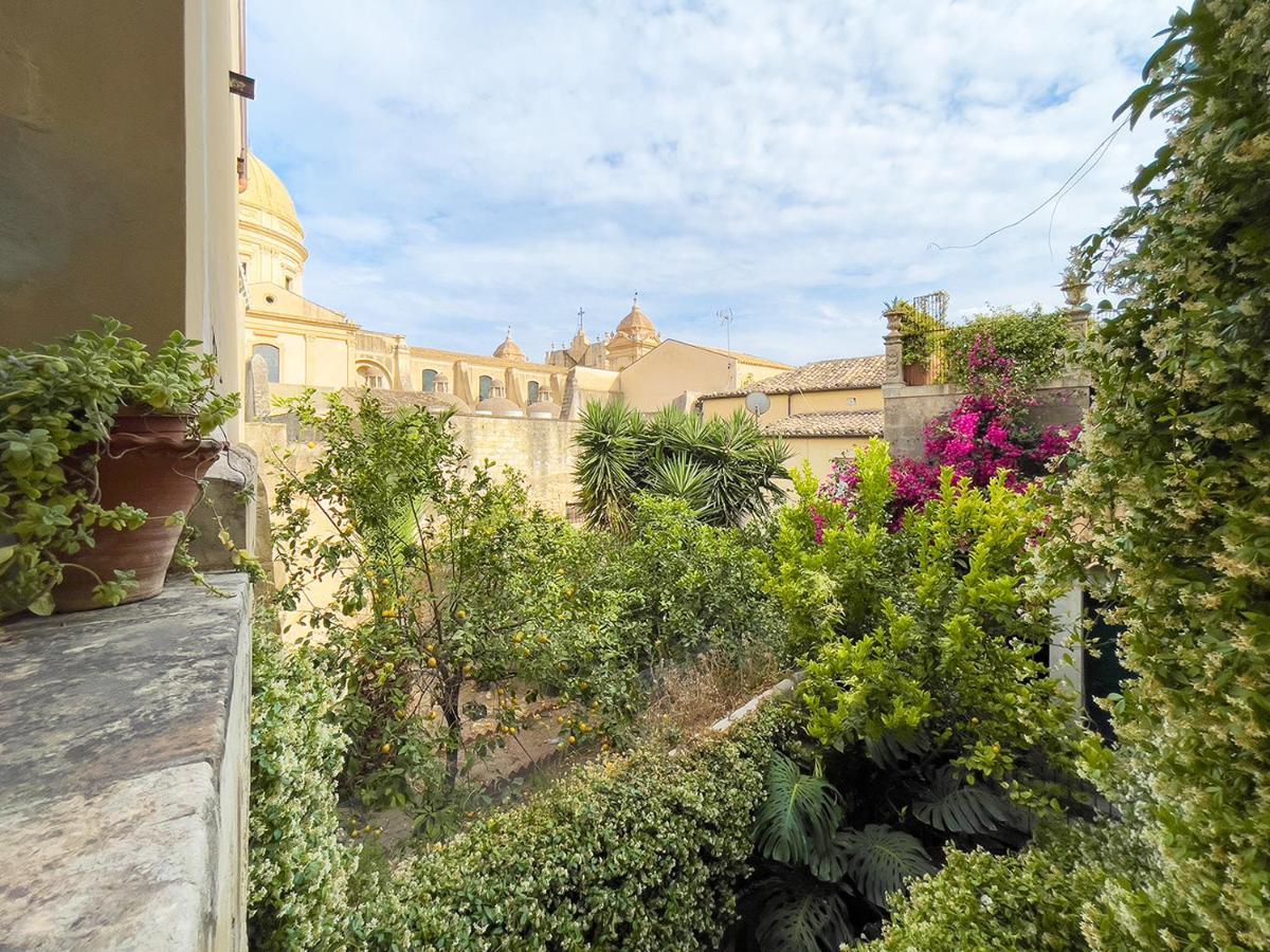 Casa Modica - Luxury Rooms Noto Dış mekan fotoğraf