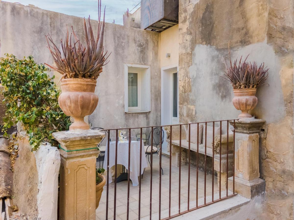 Casa Modica - Luxury Rooms Noto Dış mekan fotoğraf